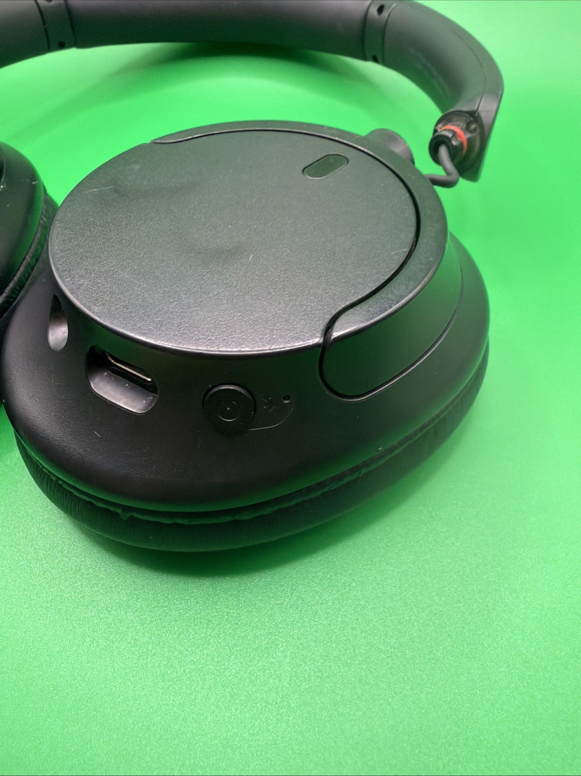 Sony WH-CH720N Wireless Headphones – Black- Parts/repair-see Description