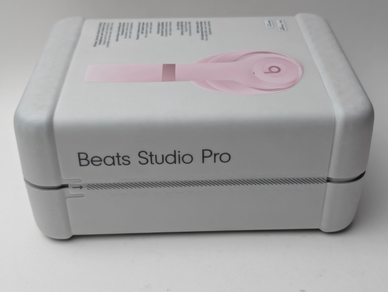 NEW SEALED Beats Studio Pro Wireless Noise Cancelling Headphones Soft Pink A2924