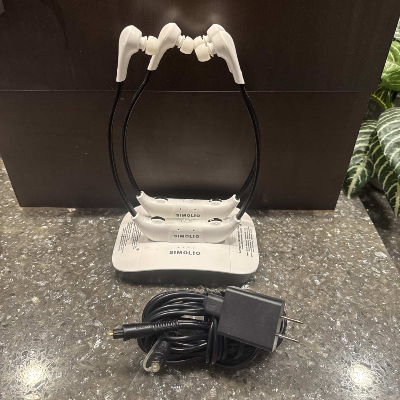 SIMOLIO SM-824D Dual Wireless Headphones for TV 2.4GHz Read