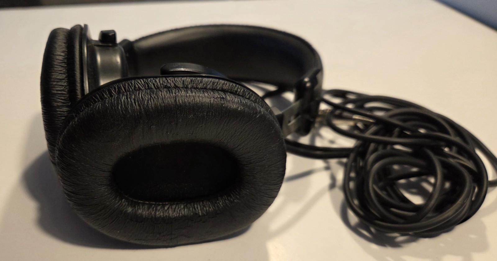 Audio-Technica ATH-M30x Black Over-Ear Headphones Adjustable Headband