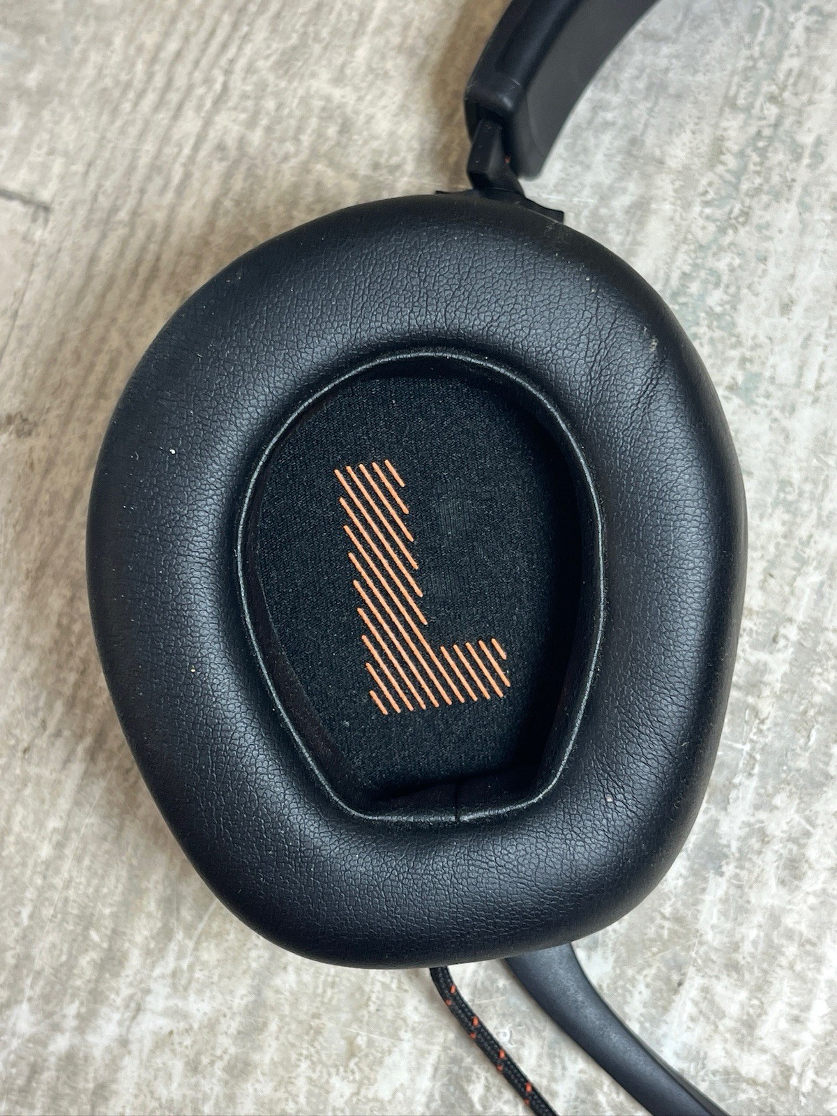 JBL Quantum 100 Wired Over-Ear Gaming Headphones – Black – Tested Working