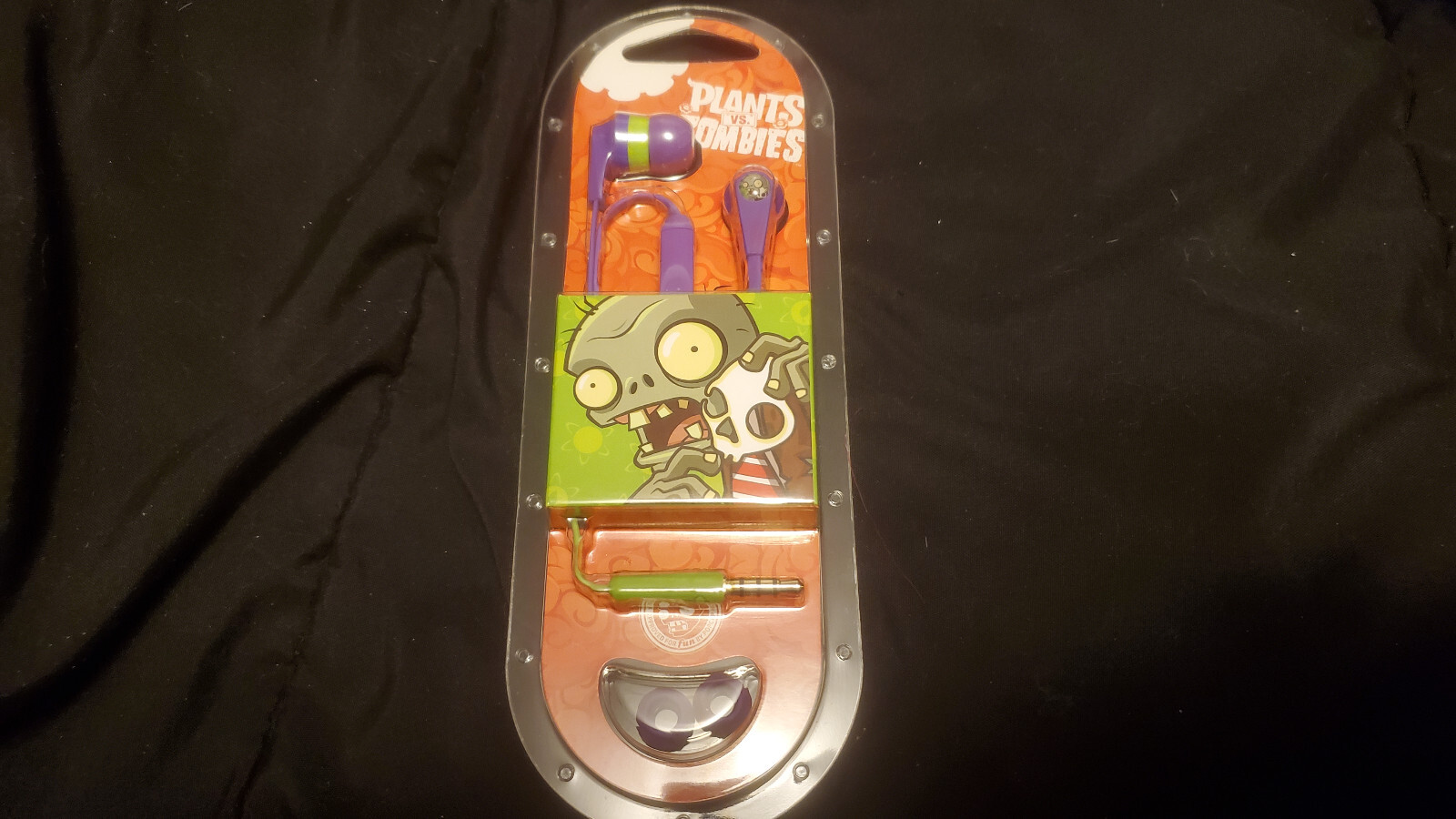 Plants vs Zombies Skullcandy Ink’d Earbuds