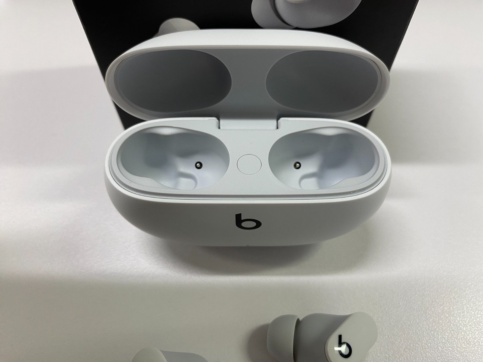 Beats Studio Buds Active Noise Cancelling True Wireless Earbuds MJ4Y3LL/A White