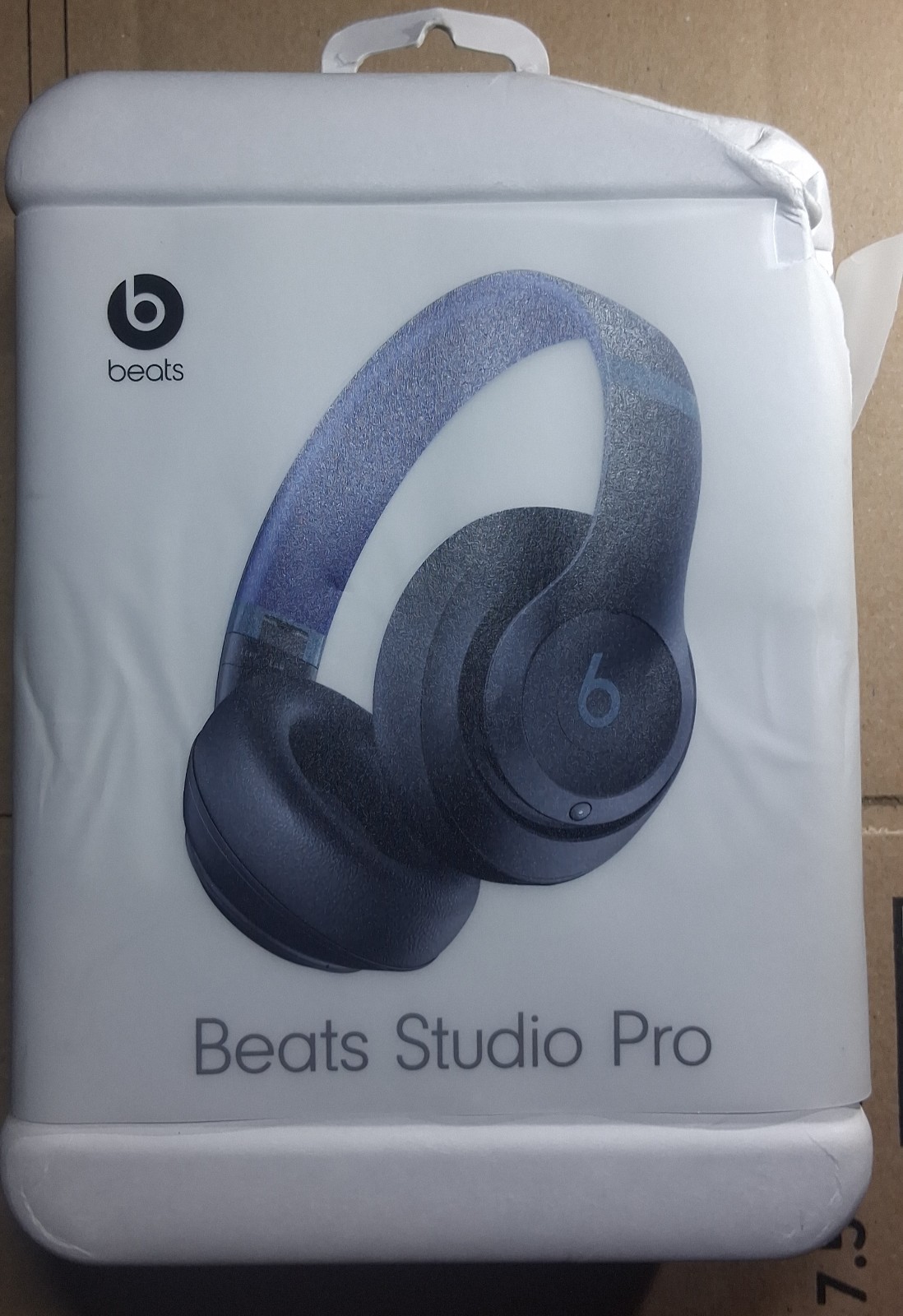 BEATS STUDIO PRO WIRELESS OVER-EAR BLUETOOTH HEADPHONES NAVY MQTQ3LL/A BRAND NEW