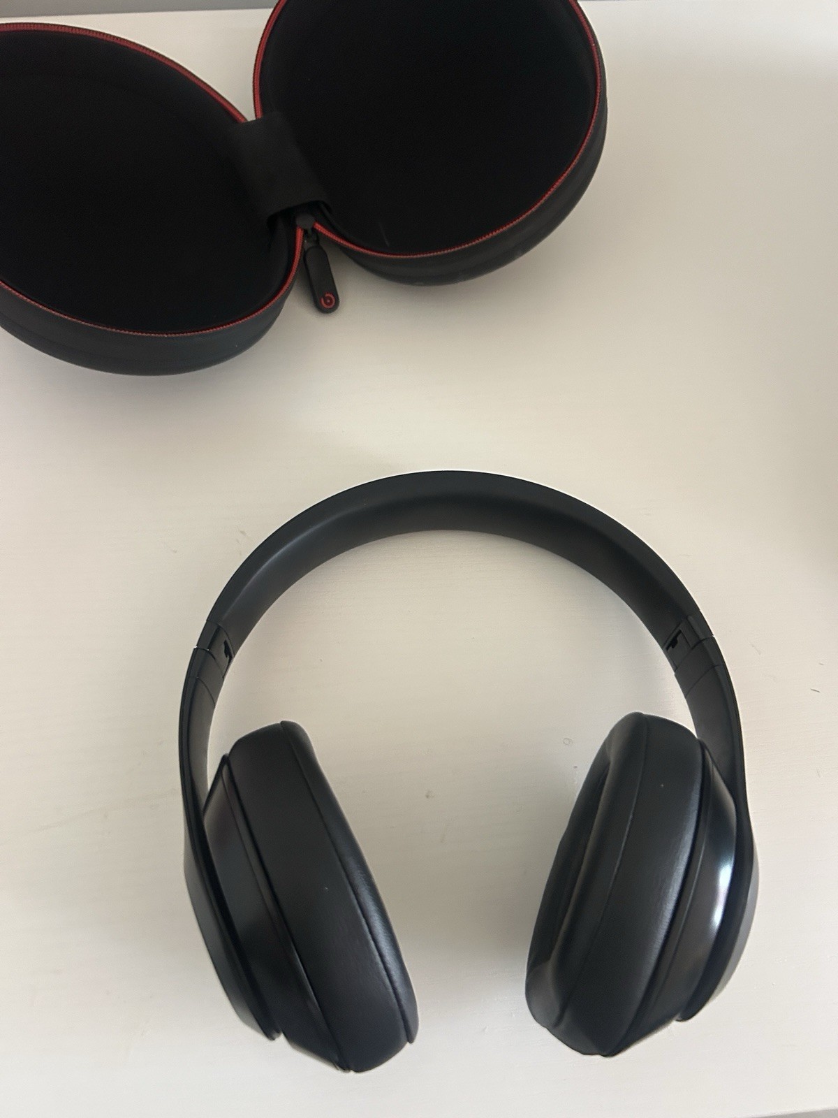 Beats by Dr. Dre Studio3 Over the Ear Wireless Headphones – Black