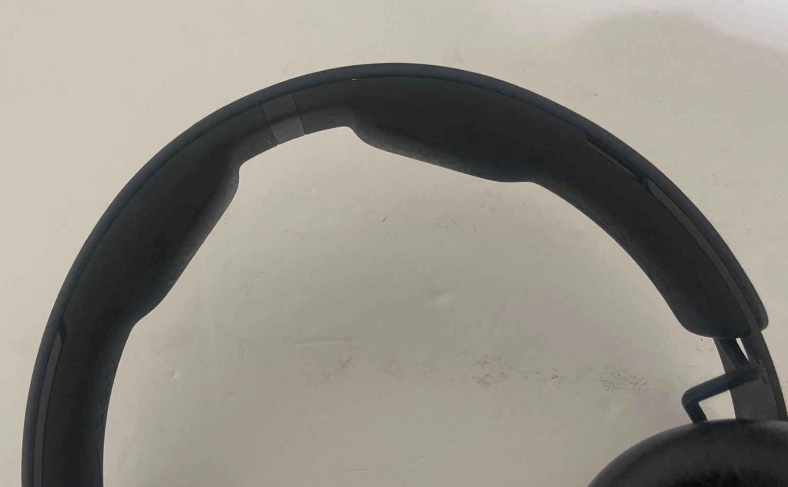 Poly Voyager Surround 80 Headset. Used, works fine. NO DONGLE or Charger