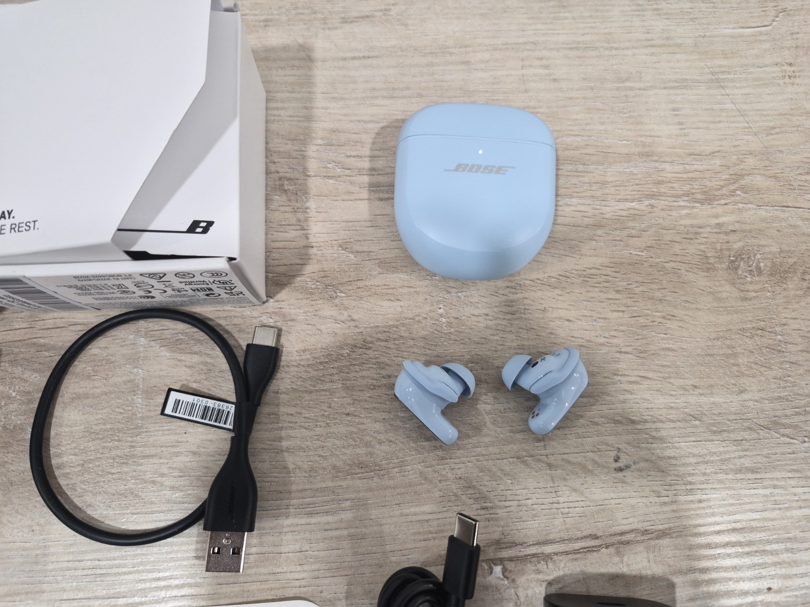 Bose QuietComfort Ultra Wireless Noise Cancelling In-Ear Earbuds Moonstone Blue