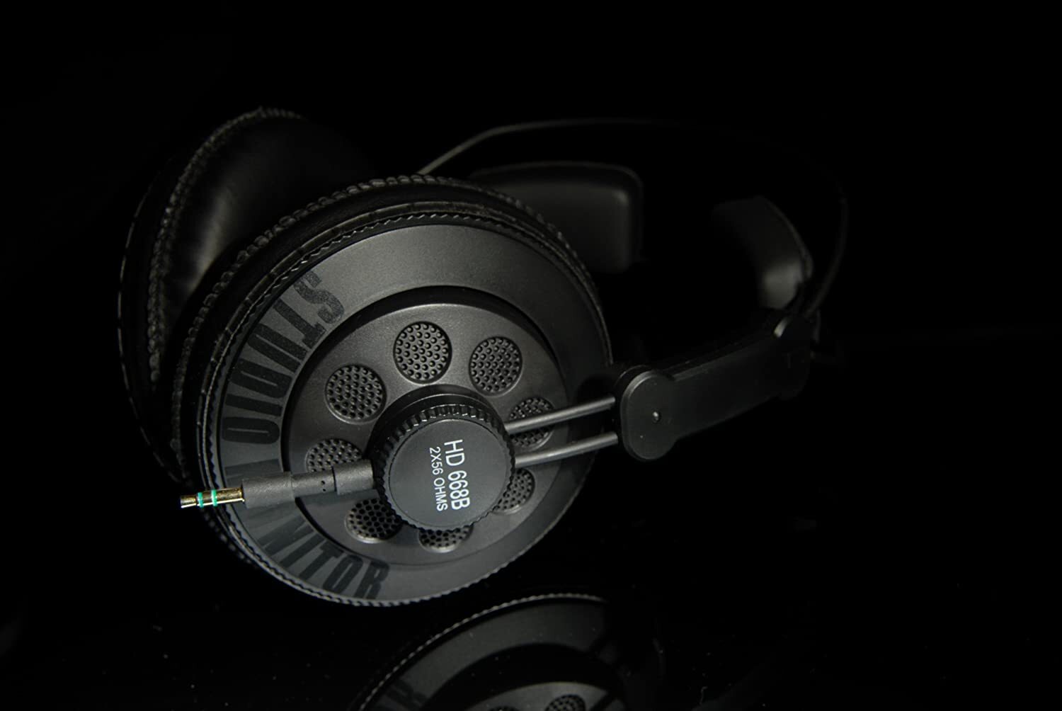 Superlux Professional Monitor Over Ear Headphone HD668B Semi-Open type Black New