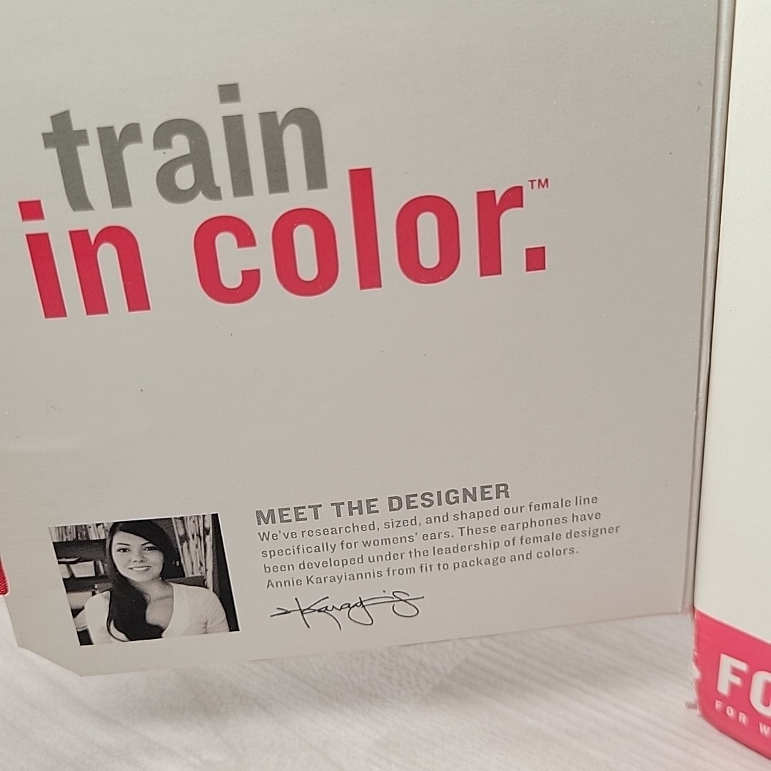 Yurbuds Focus 400 Women’s Wired Earphones with Mic Pink NEW