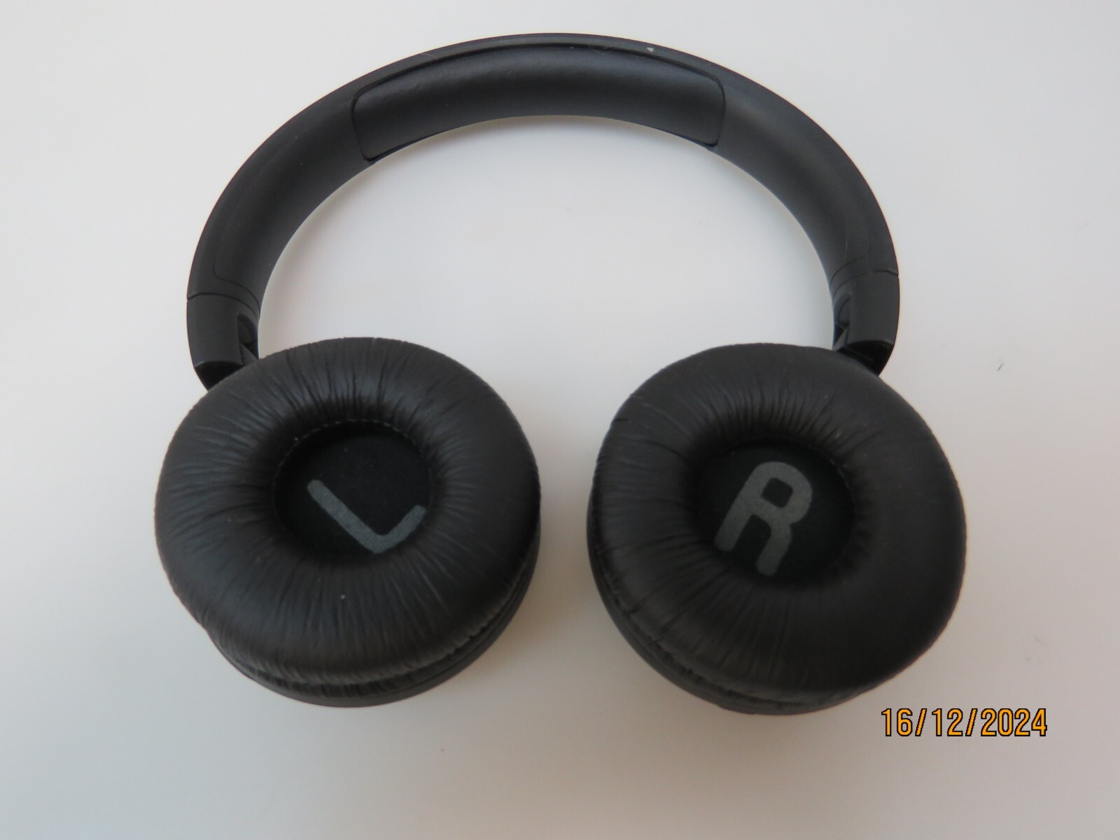 JBL Tune 500BT Wireless On-Ear Headphones – Black [CR119]