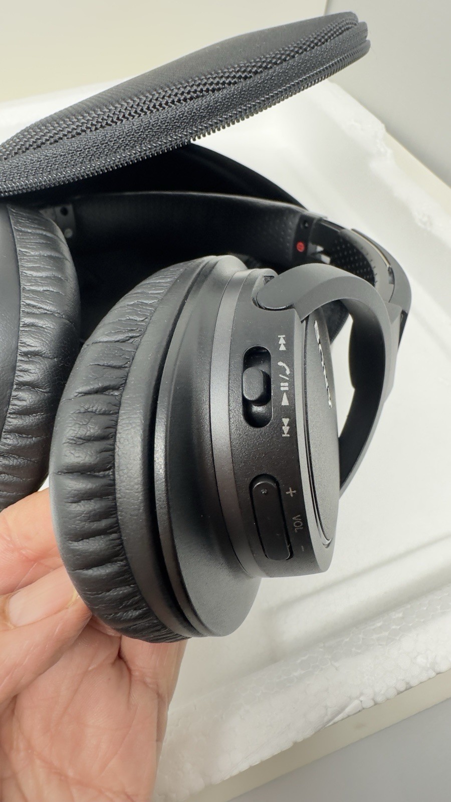 Sony MDR-ZX770BN Bluetooth Noise Canceling Headphones