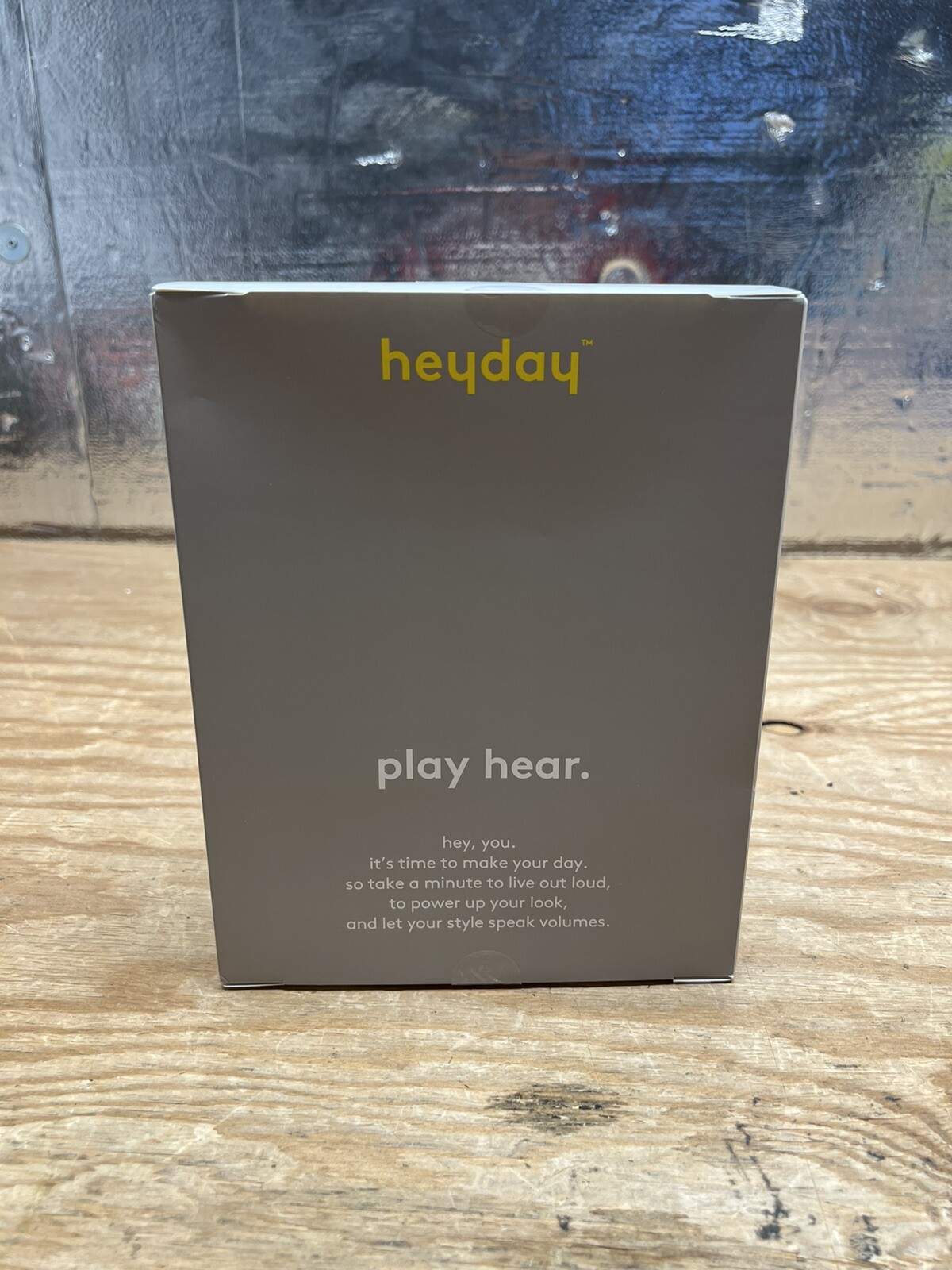 Heyday Wired On-Ear Padded Headphones Built In Microphone ~ Bright Teal
