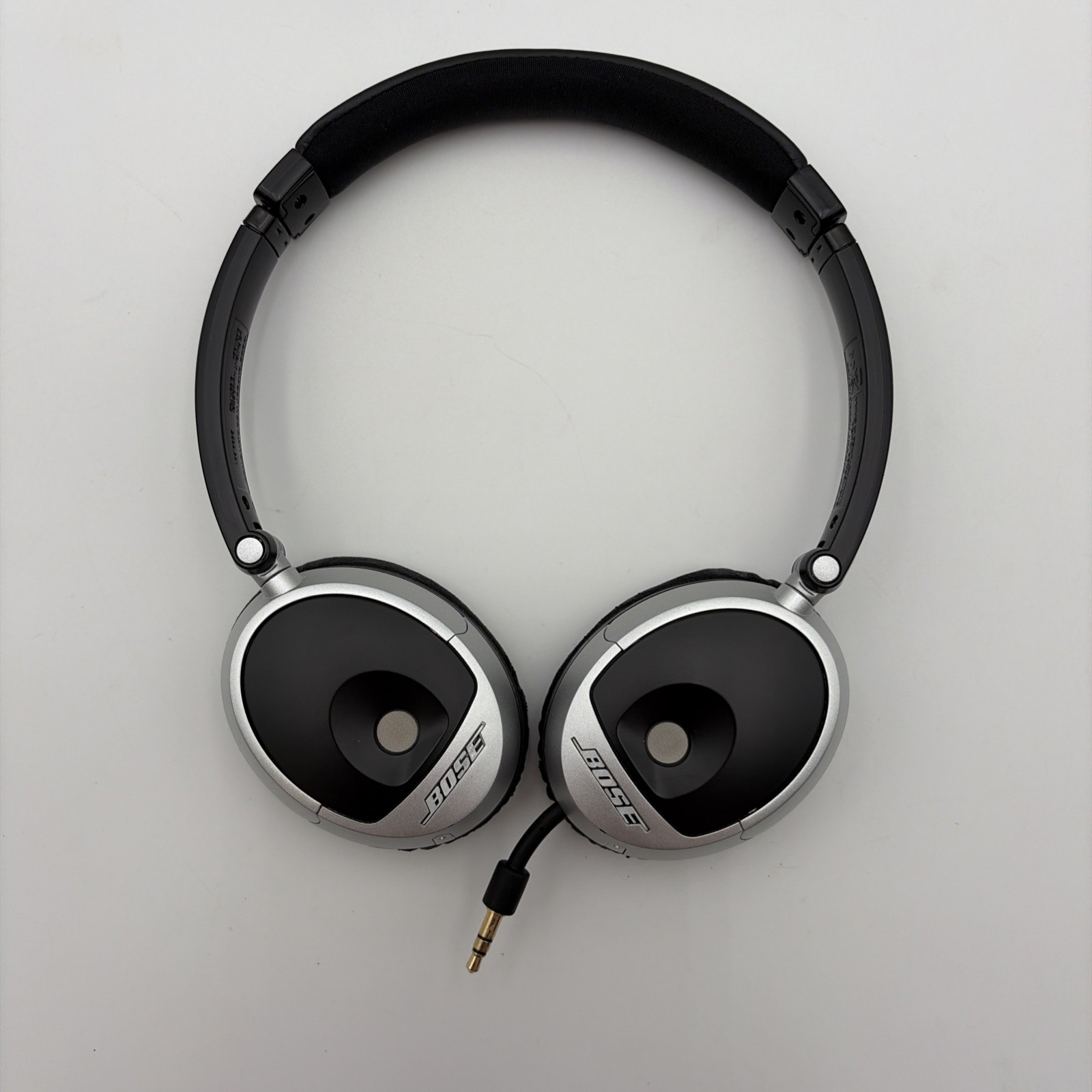 Bose Triport OE Black/Silver Wired Comfortable Adjustable On-Ear Headphone