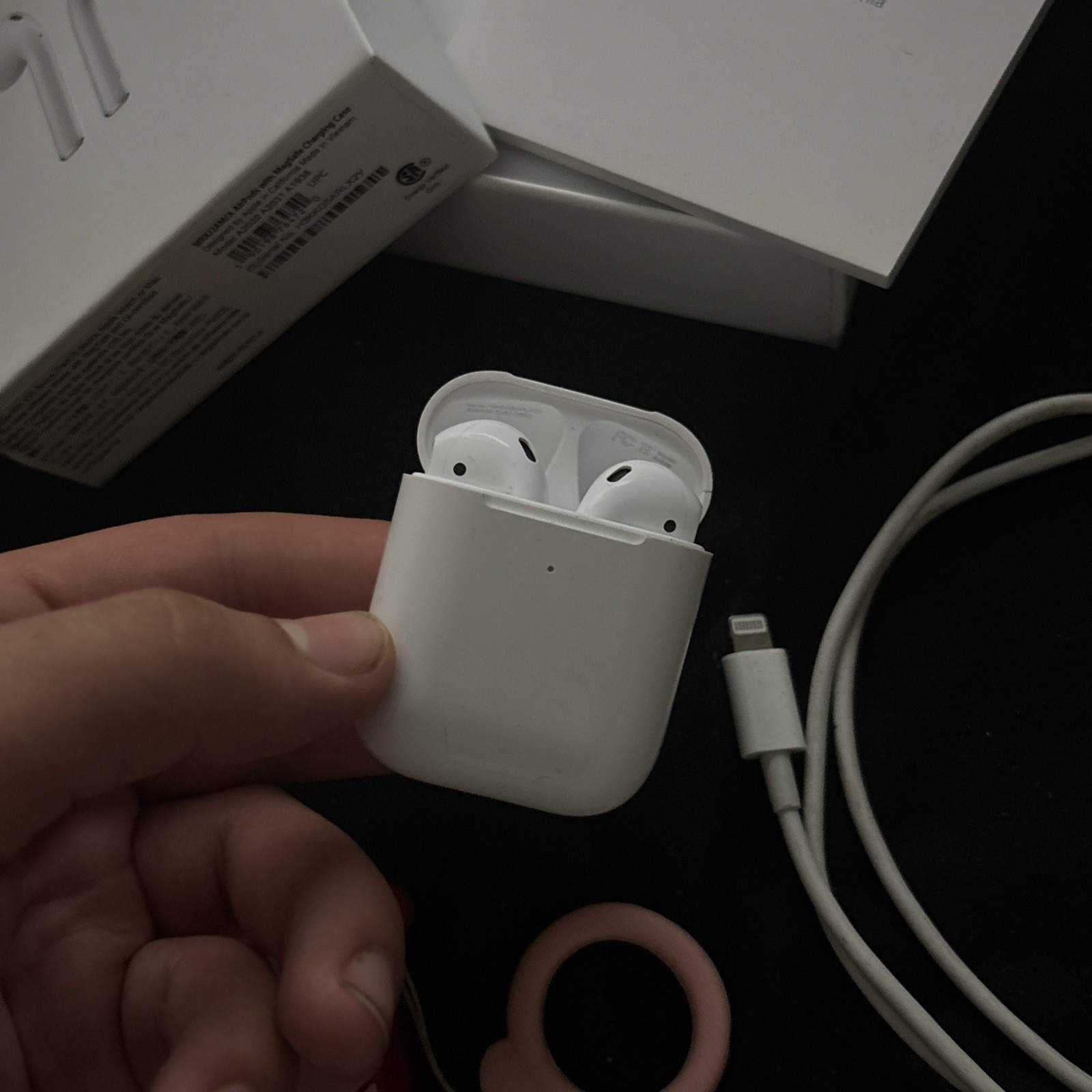 Apple AirPods 2 Generation with MagSafe WirelessCharging Case A1602 A2032 A2031