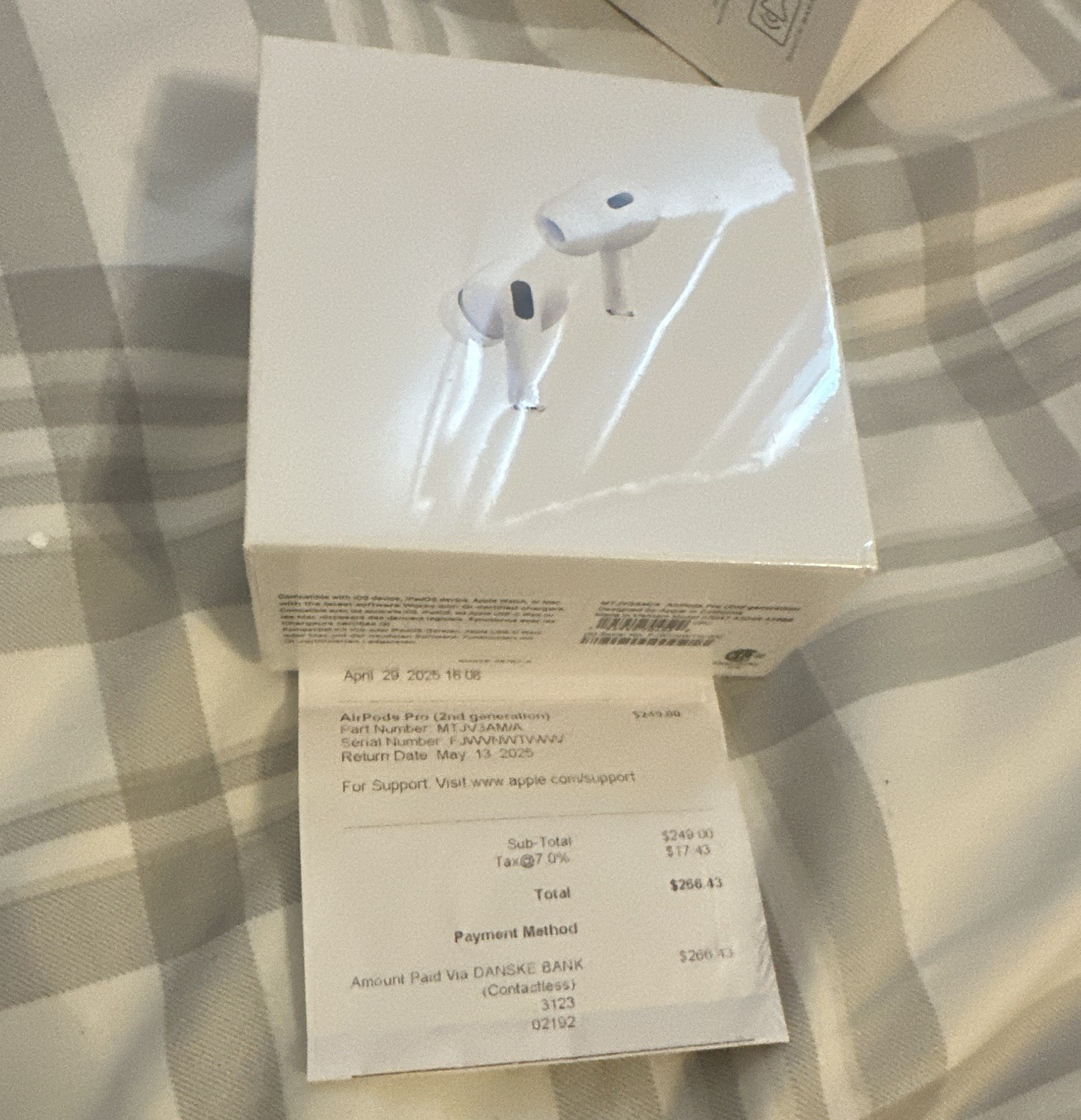 Apple AirPods Pro (2nd Gen) White In-Ear Wireless Bluetooth Earbuds w/ Mic
