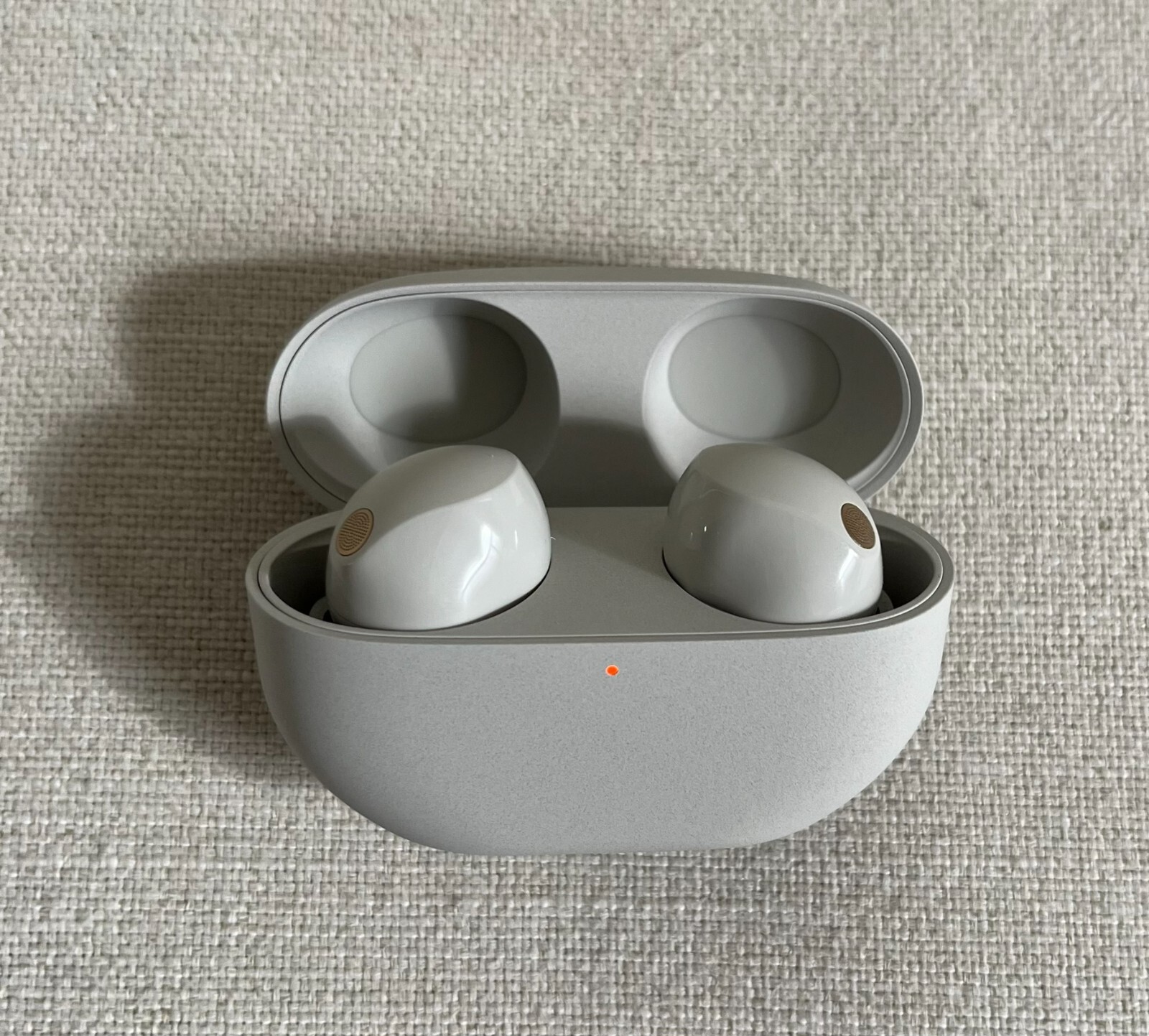 Sony WF-1000XM5 Wireless In-Ear Headphones Noise Cancelling Earbuds Silver