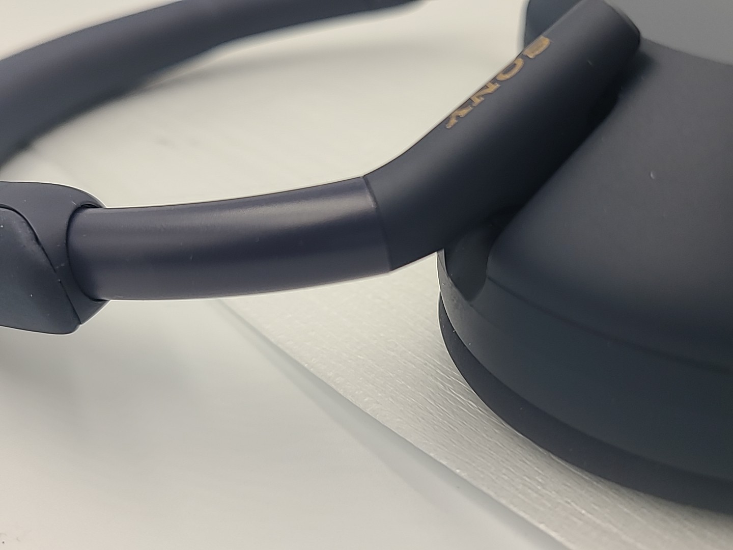 Sony WH-1000XM5 Wireless Leading Noise Canceling Bluetooth Headphones Navy