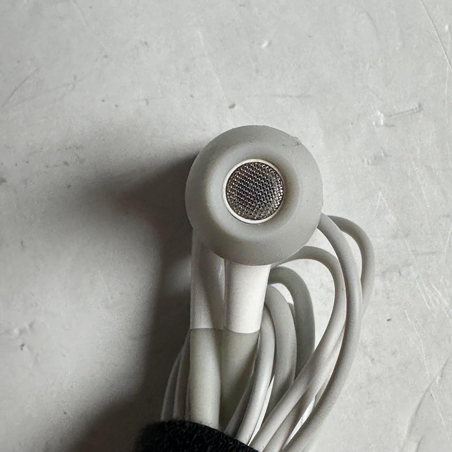Apple iPod Remote + In-Ear Headphones 2003 2004 M9128G/A + M9394G/A