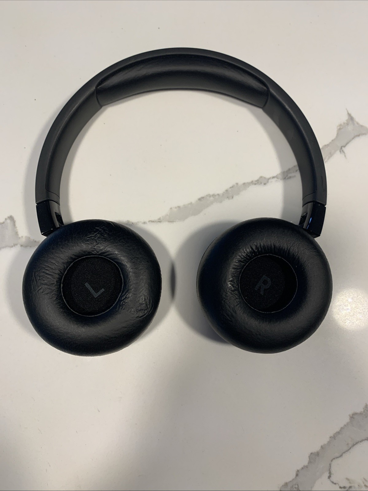 JBL Tune 670NC Black Adaptive Noise Cancelling Wireless On-Ear Headphones Tested