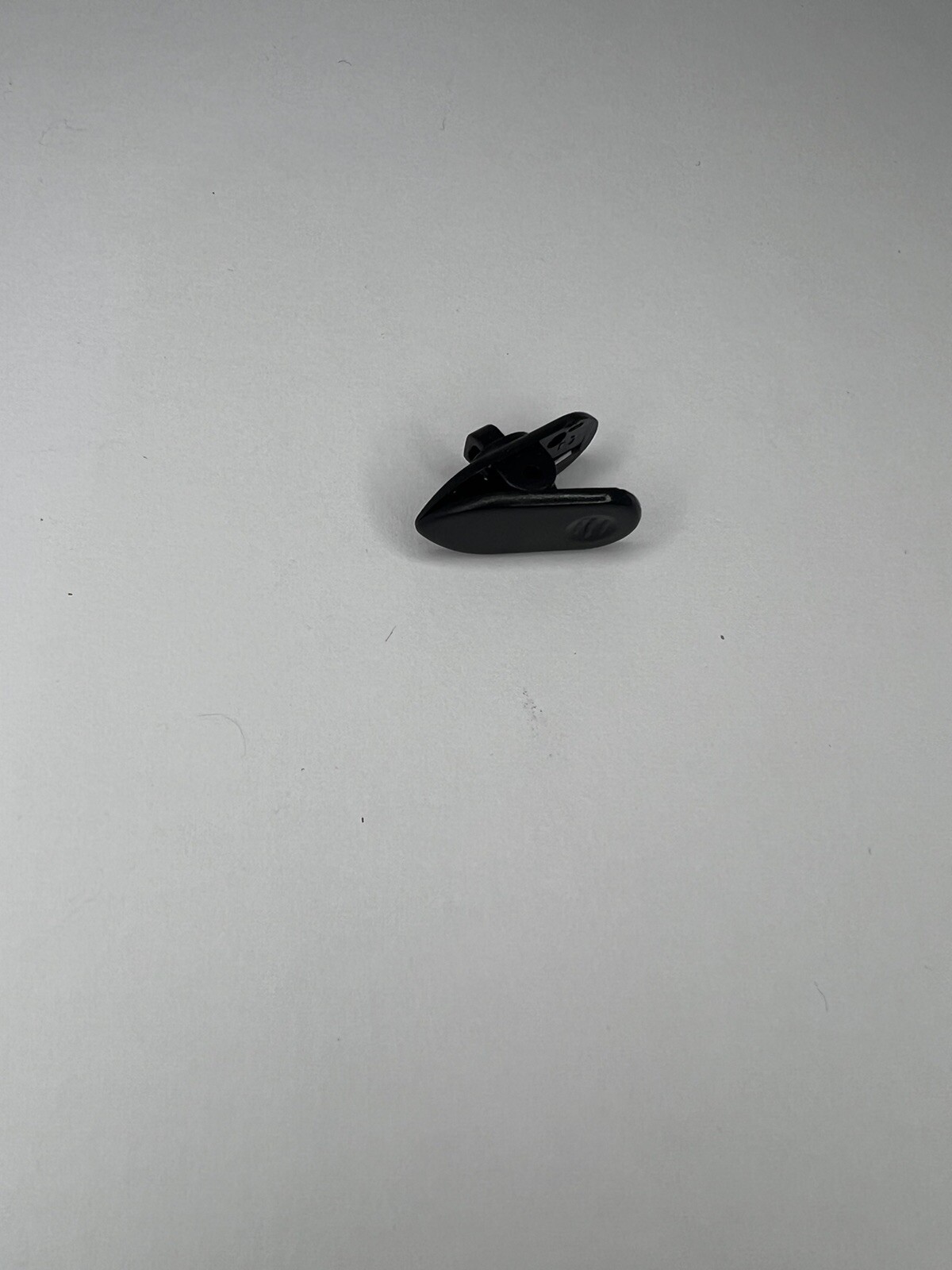 Essonio Headphones For Android IOS Wired Earbuds Ceramics Noice Cancelling IPX7