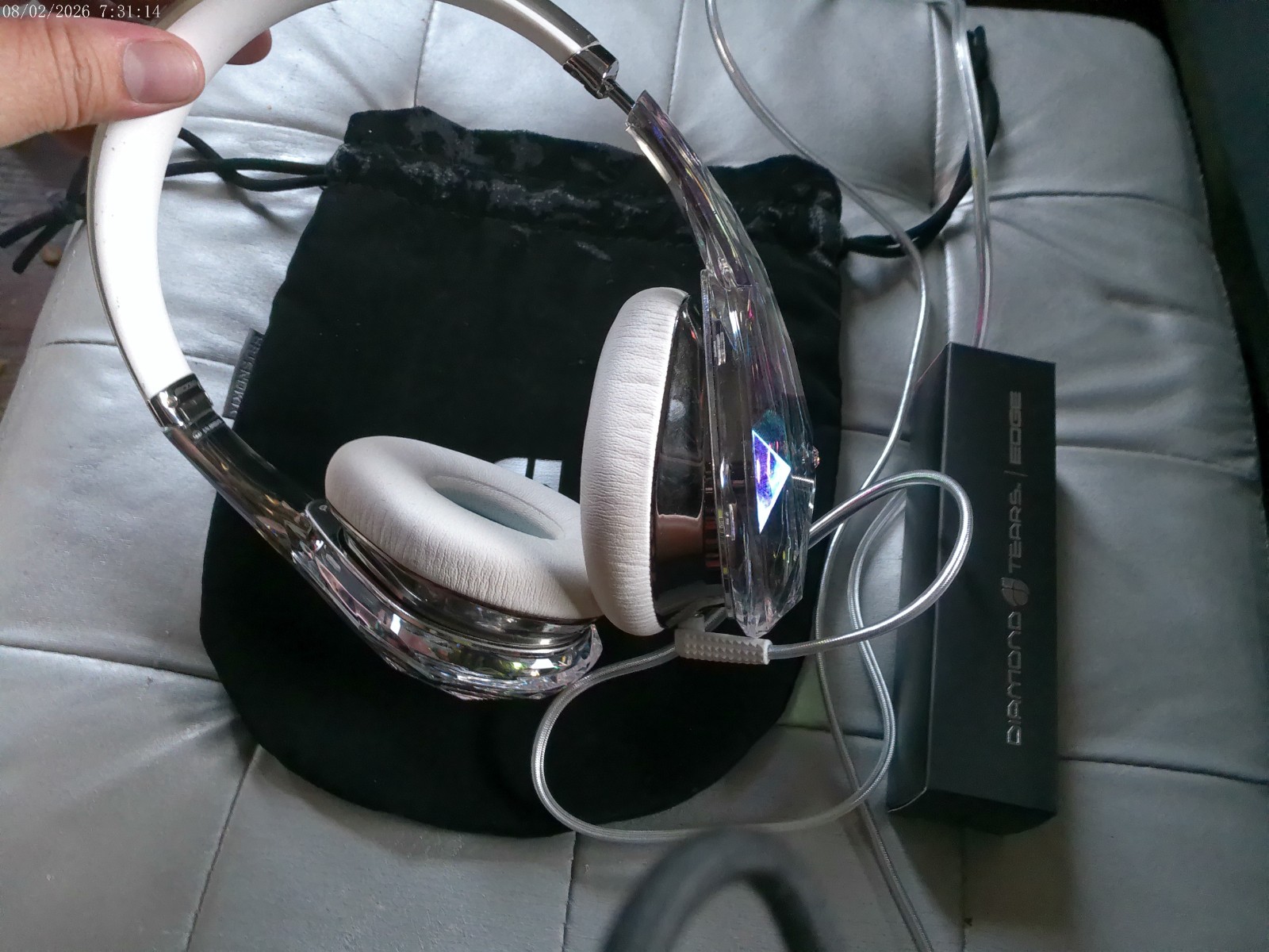 Monster Diamond Tears Edge Headphones White Multicolor 3.5mm Over-Ear