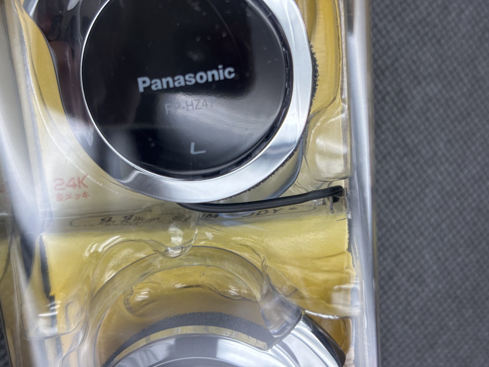 Panasonic Clip Earphone Headphone RP-HZ47-K 9.9mm Black NEW