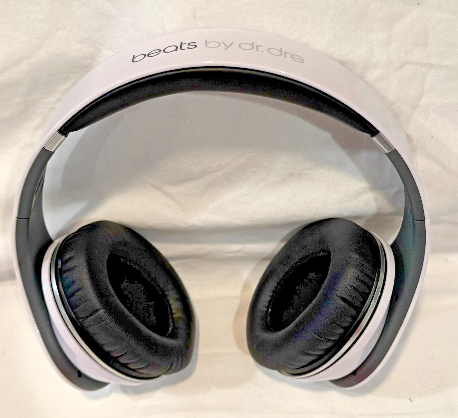 Beats by Dr. Dre Studio Monster Era White Over-Ear 3.5mm Hi-Def Iso Headphones