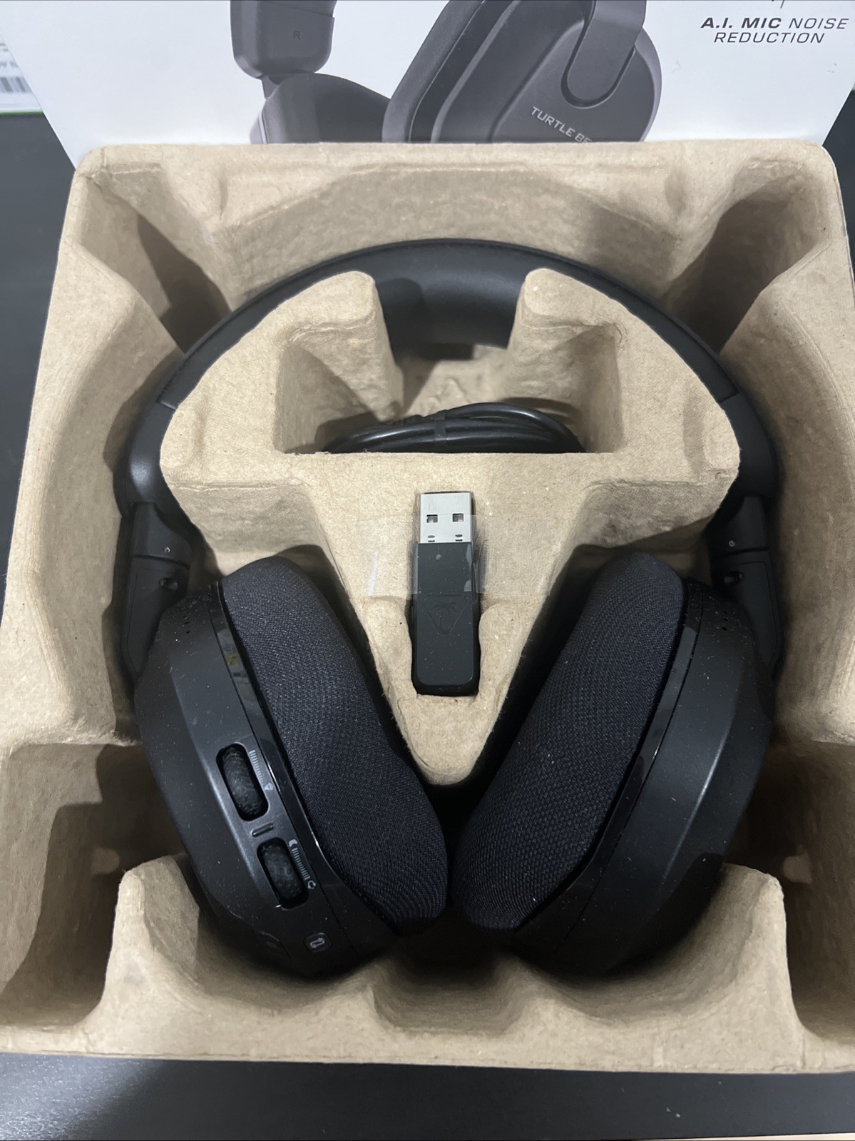 Turtle Beach Stealth 600 Gen 3 Wireless Gaming Headset Xbox Black + USB Dongle