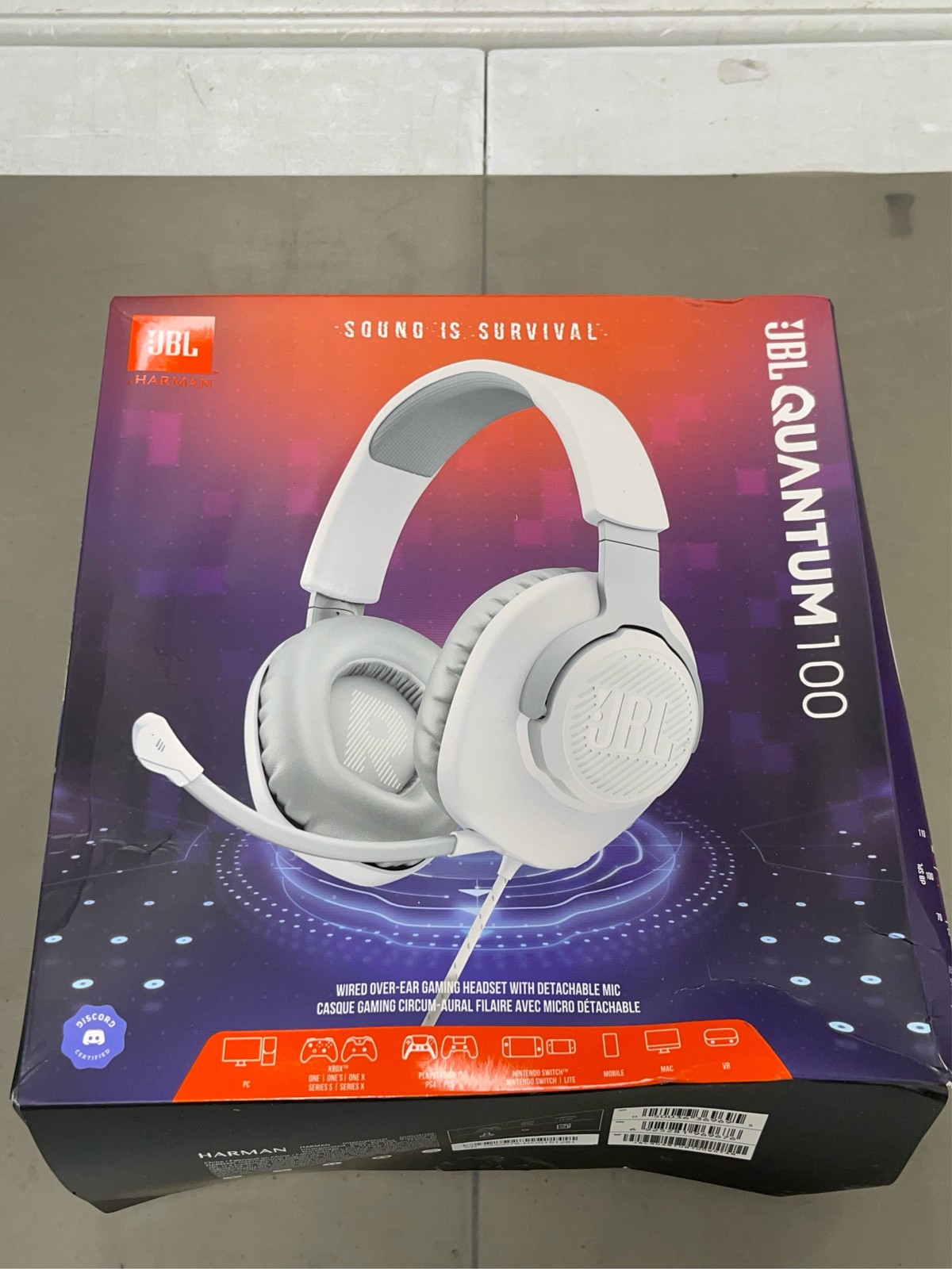 JBL Quantum 100 – Wired over-ear gaming headset with flip-up mic – White