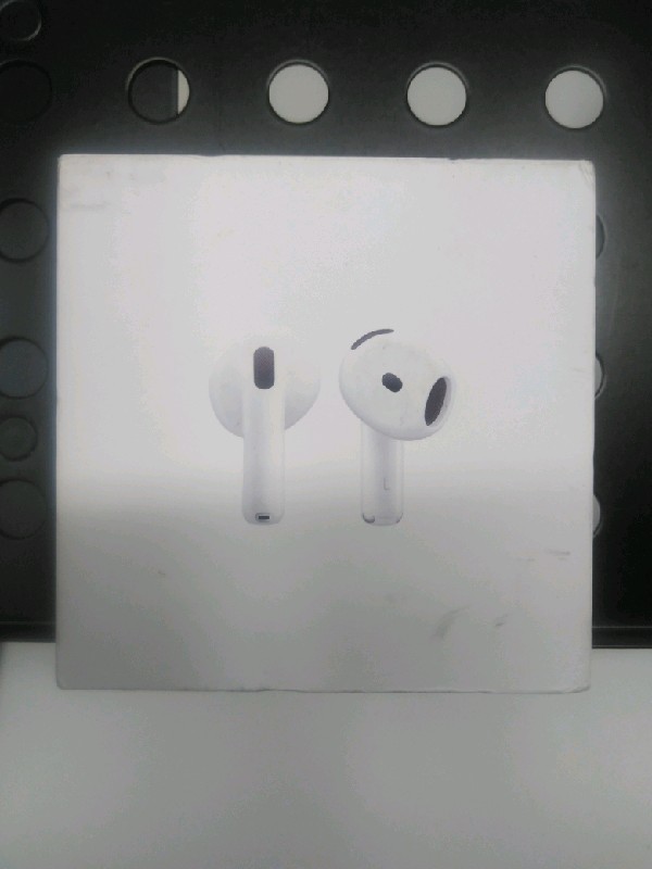 Apple AirPods 4 ‎‎MXP63LL/A Earbuds Bluetooth Wireless with USB-C Charging Case