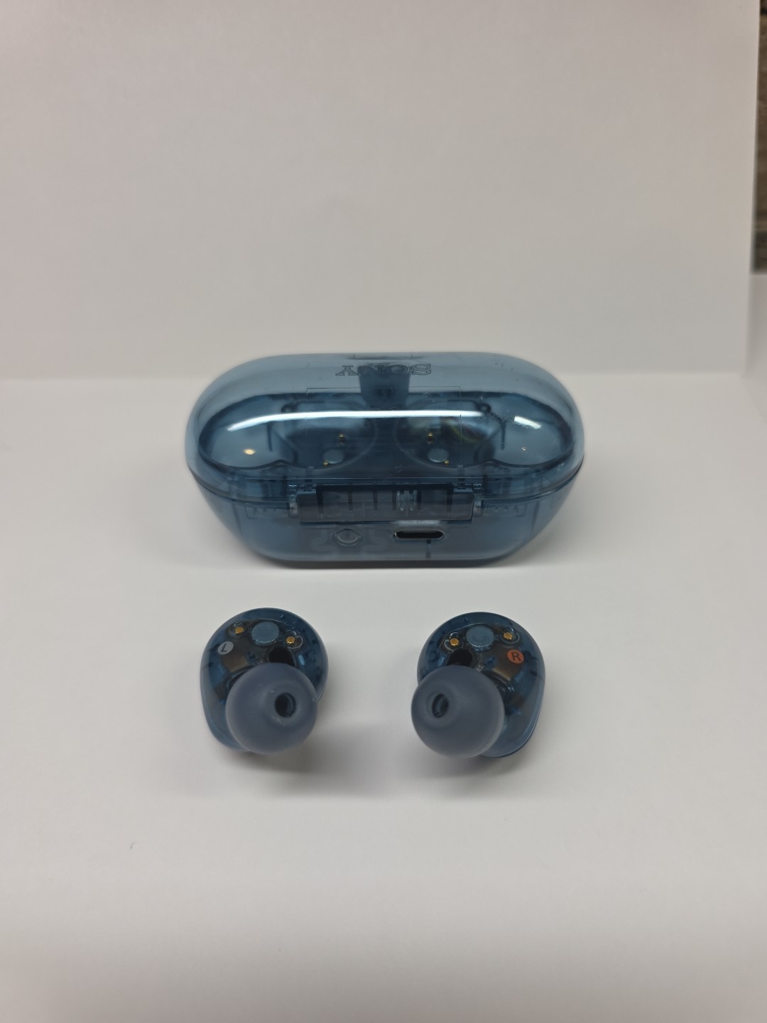 Sony Truly Wireless Noise-Canceling Earbuds Glass Blue WF-C710N/L