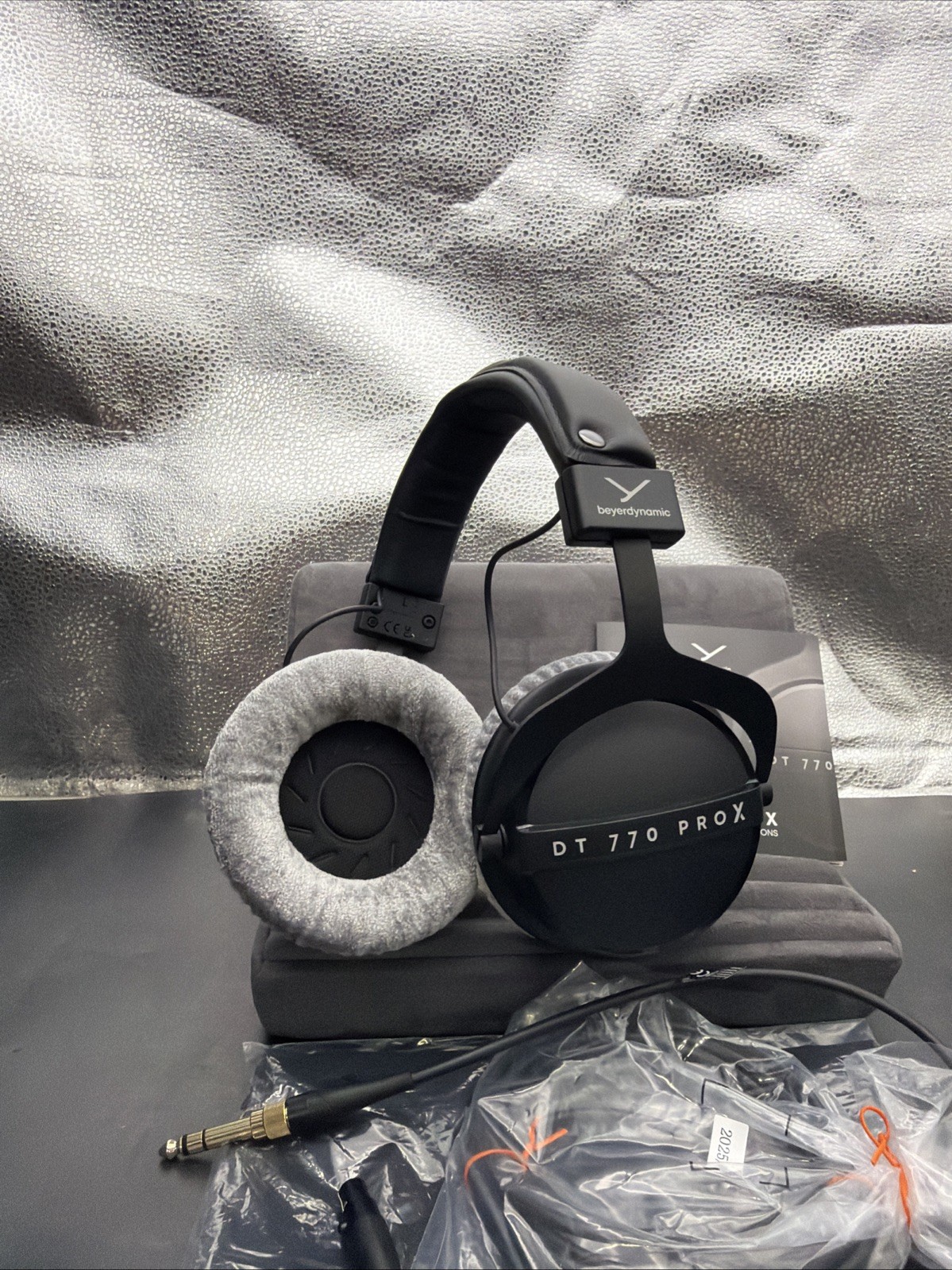 Beyerdynamic DT 770 PRO X Closed Back Wired Studio Headphones -Black/Grey