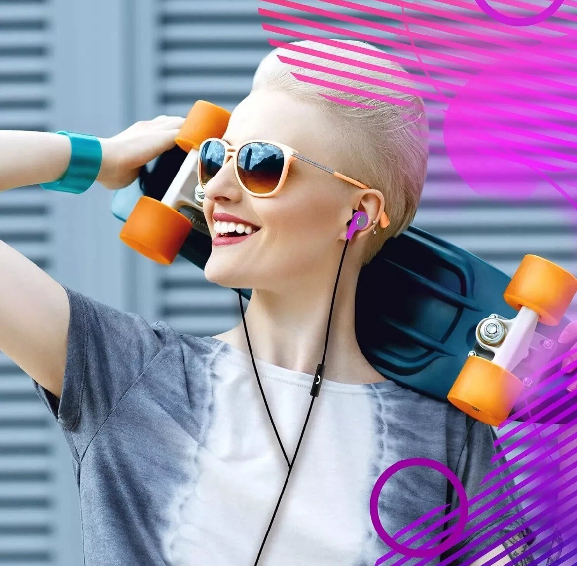 Maxell Bass 13 Heavy-Bass in-Ear Earbuds with Built-in Microphone – Purple