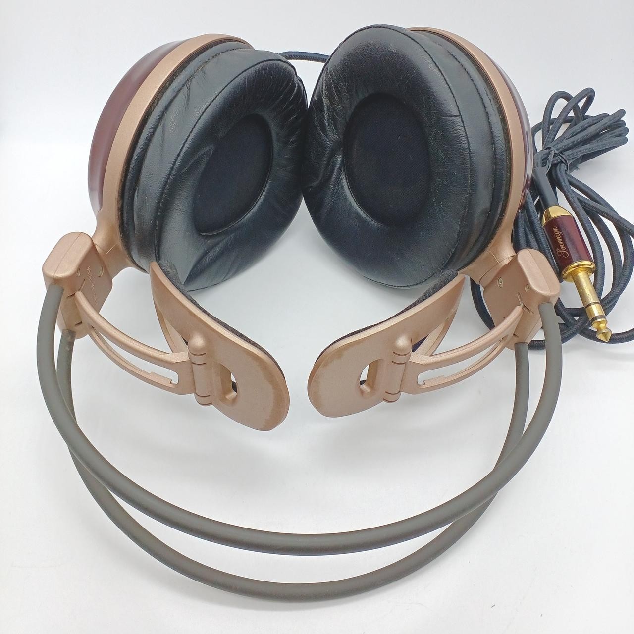 Audio-Technica ATH-W1000 Headphones Wooden Housing Audiophile Used