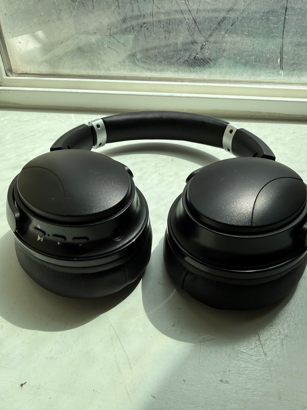 VILINICE Noise Canceling Headphones Wireless Bluetooth Over Ear Microphone Q8
