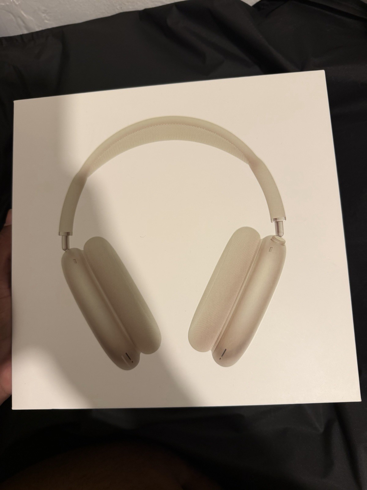 Apple AirPods Max 2 Over-Ear Bluetooth Headphones noise cancellation and usb-c