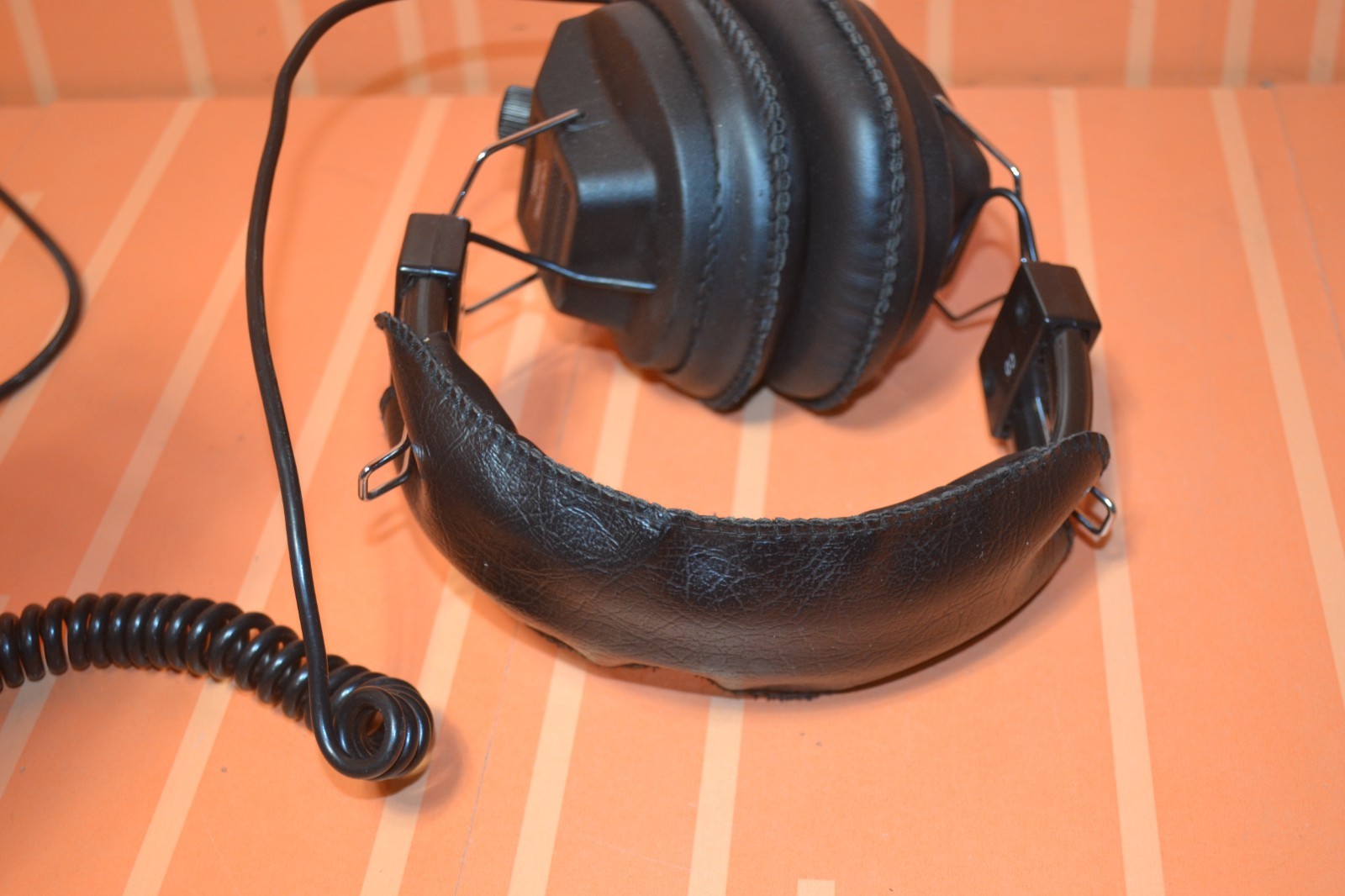 Black Over Ear Headphones Noise Reducing Volume Control Coiled 10ft Cord