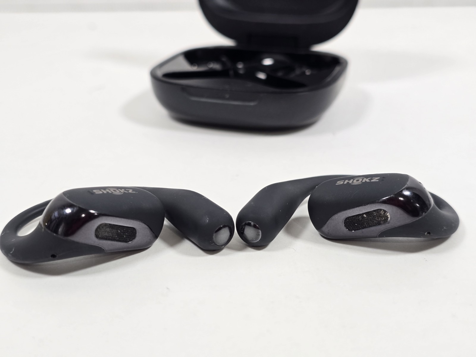Shokz OpenFit 2 T920 Open Ear Wireless Bluetooth Earbuds Black