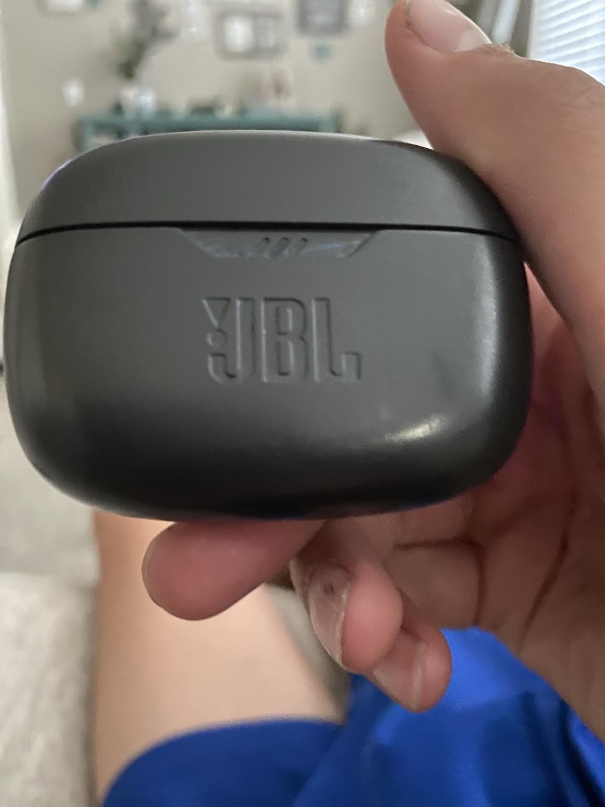 JBL Black Bluetooth Ear Buds