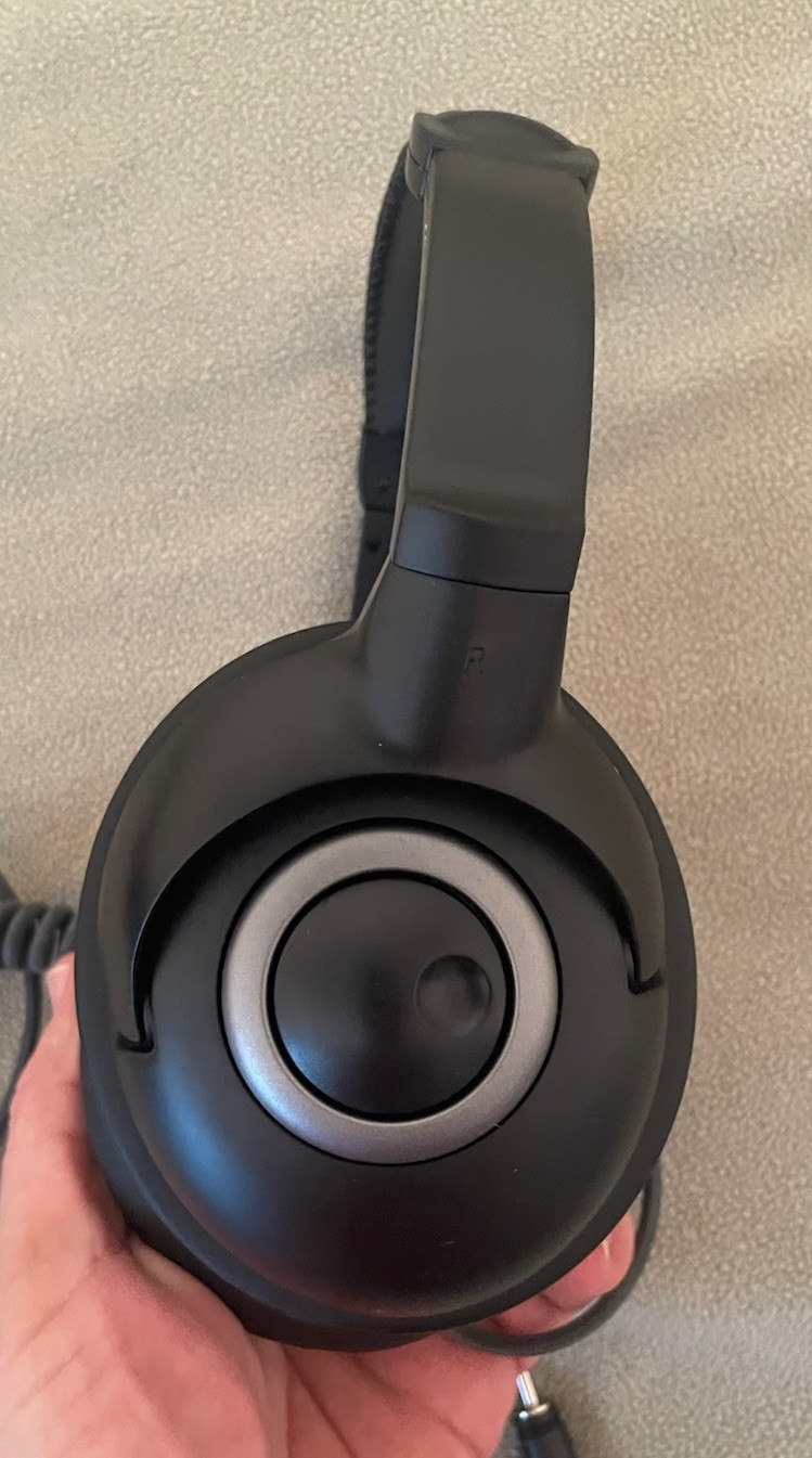 Radio Shack Black Stereo Comfort Headphones 33-1225 W/ Box & Adapter Clean