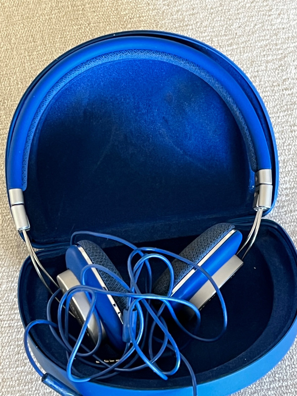 bowers wilkins wired headphones