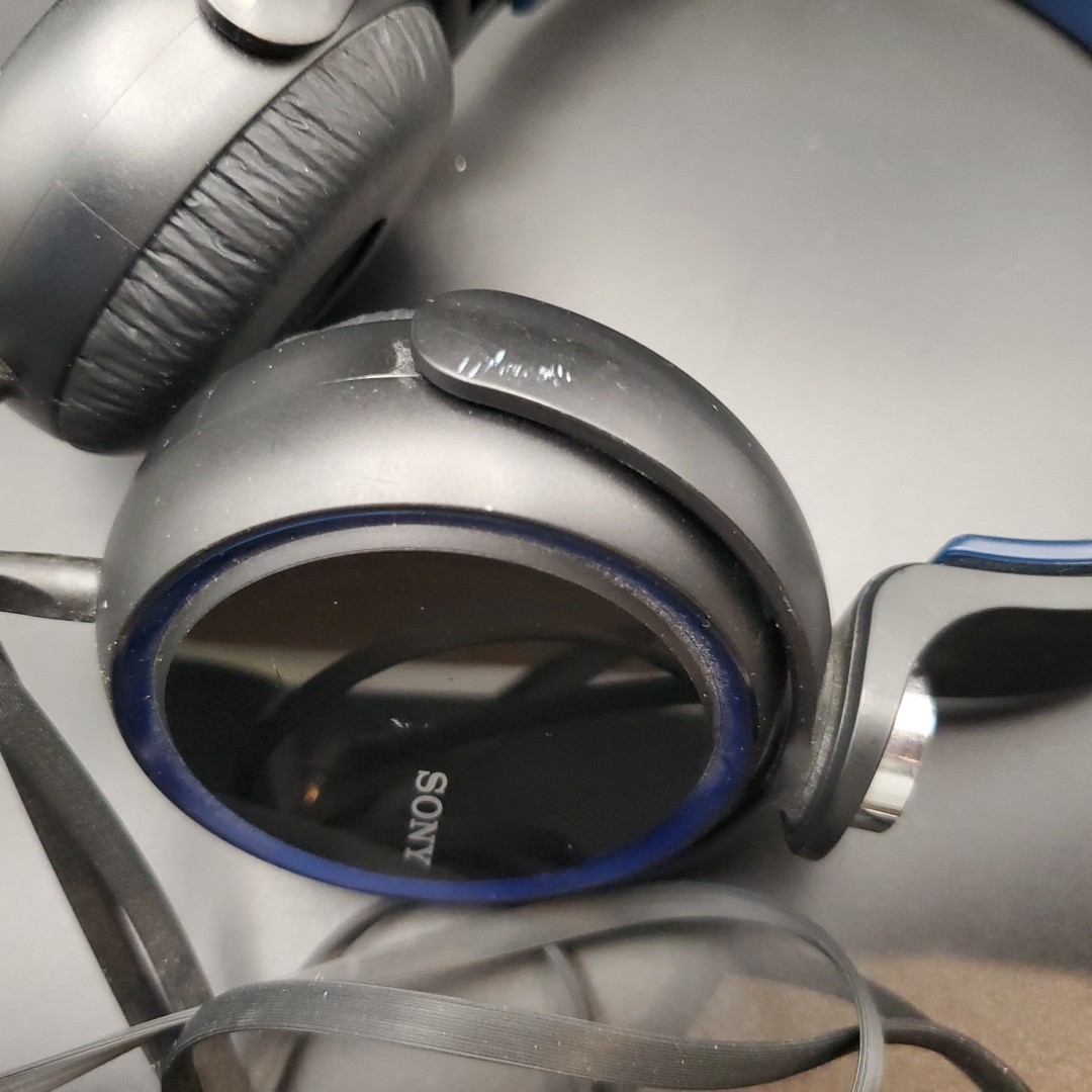 SONY MDR-XB400 Wired Stereo Headphones Black-Blue Working Great Sound