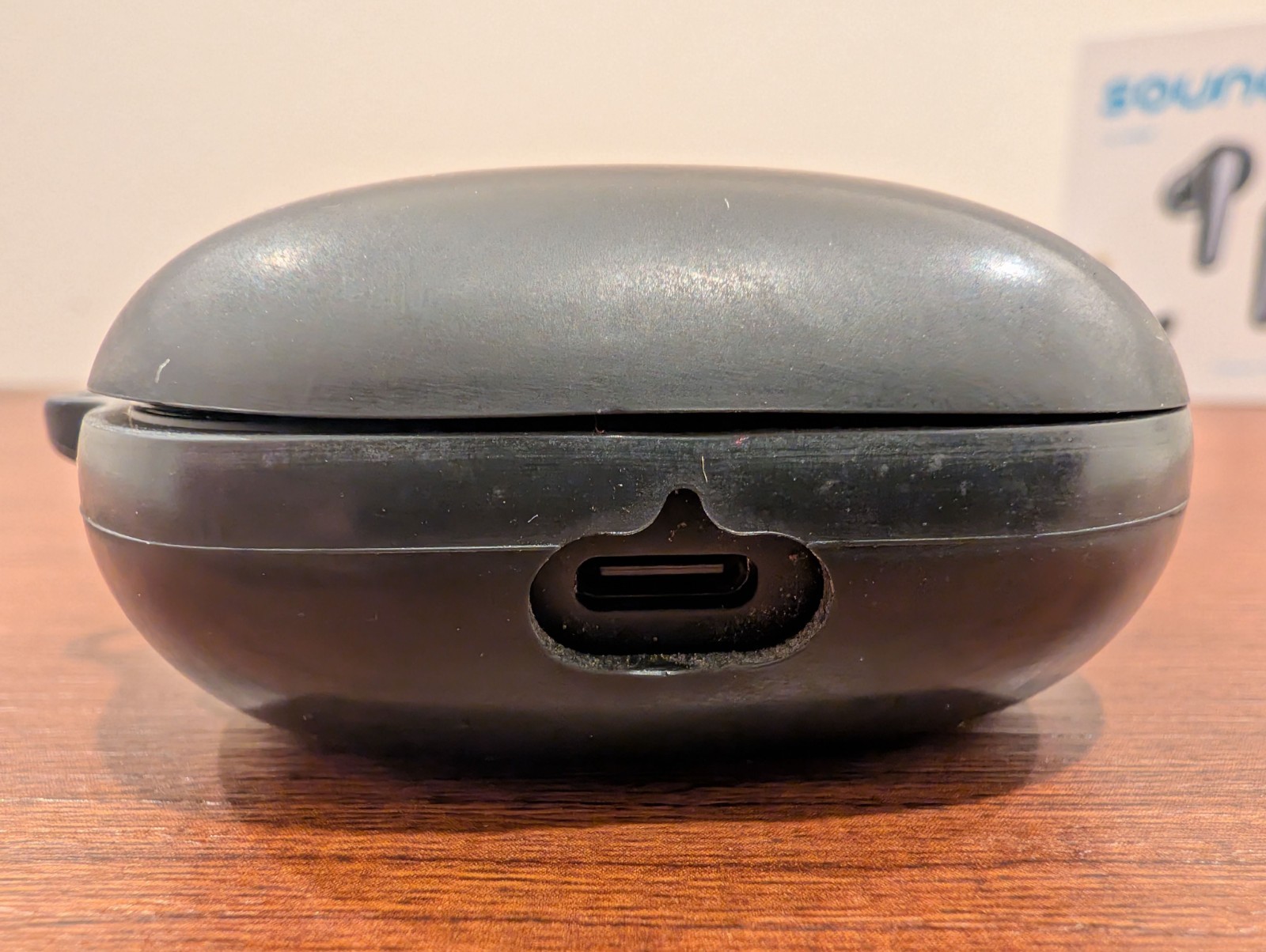Soundcore Liberty 4 Pro (Black) with spare silicone case