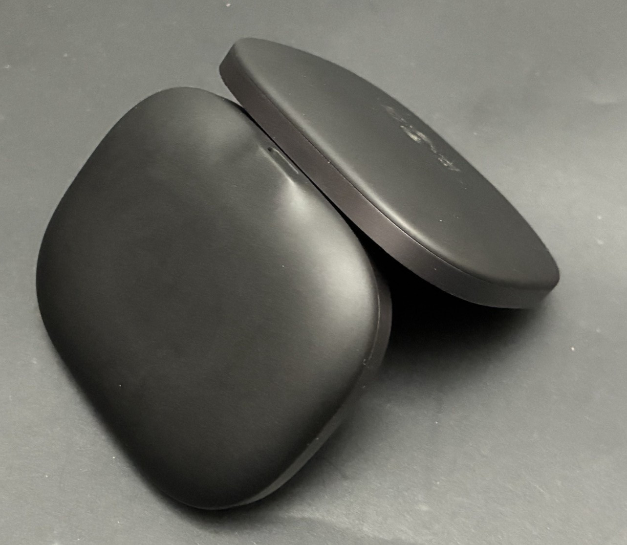 Shokz – OpenFit Pro (T010) -True Wireless Earbuds Charing Case (NO BUDS)