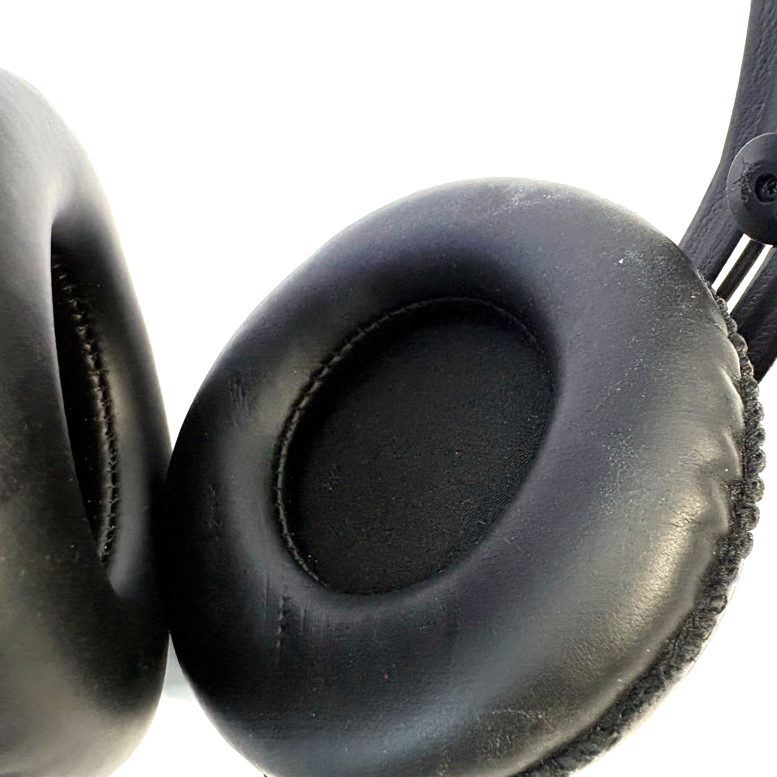 Superlux semi-open professional monitor headphones HD681