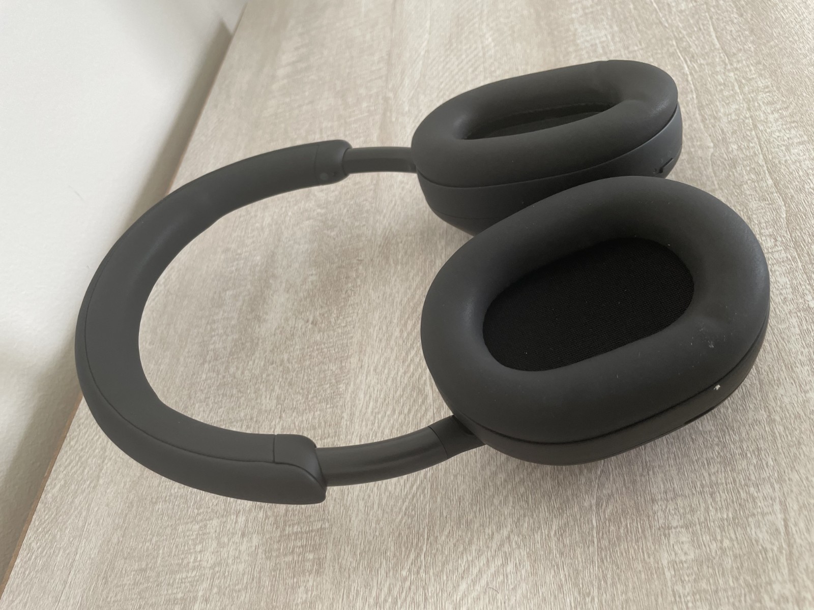 Sony WH-1000XM5SA Wireless Noise Canceling Bluetooth Headphones Black Open Box