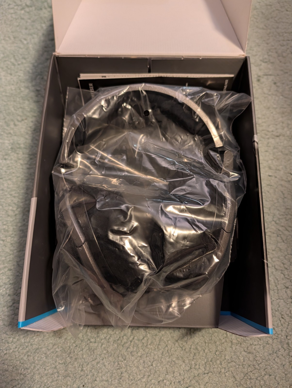 Sennheiser HD 650 Over Ear Headphones – Gray/Black