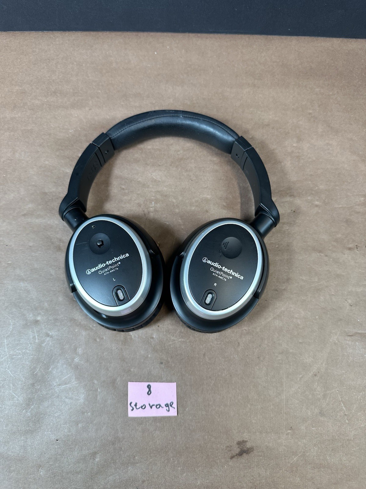 Audio-Technica QuietPoint Active Noise-Cancelling Headphones ATH-ANC7b Black