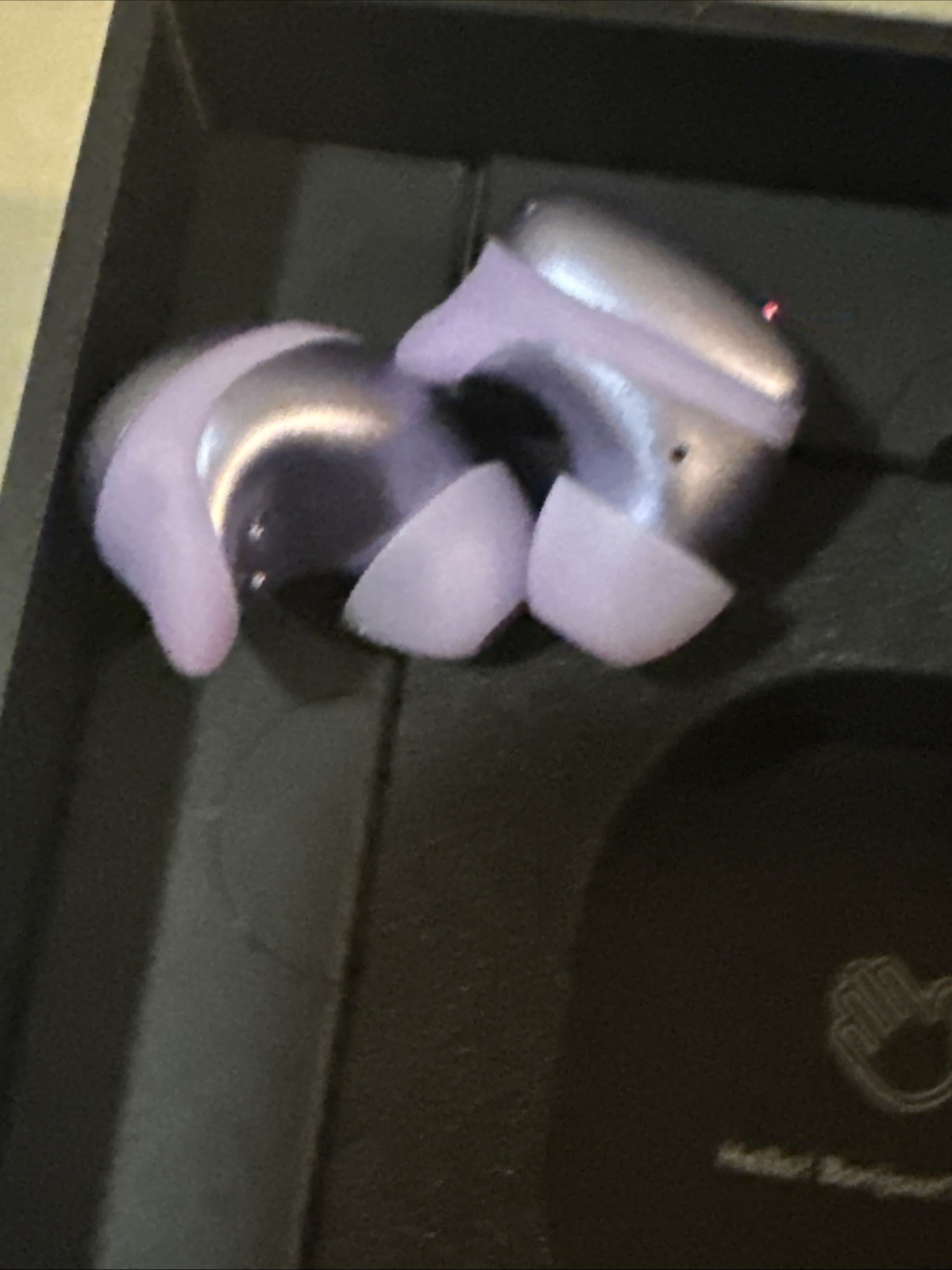 Raycon RBE745-23E-PUR The Fitness Earbuds Active Noise Cancellation “ Purple “