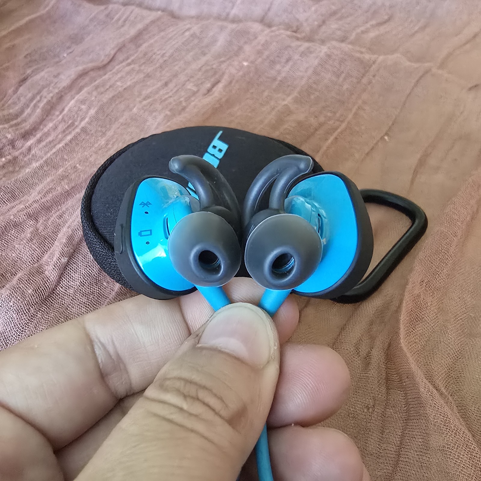Bose SoundSport Wireless Bluetooth Earbuds Sport Headphones w/ Case Tested. Aqua